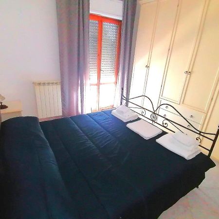 Appartement Marine Kiss à Civitavecchia Extérieur photo