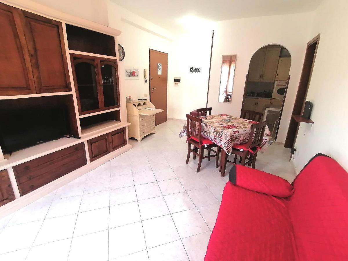 Appartement Marine Kiss à Civitavecchia Extérieur photo